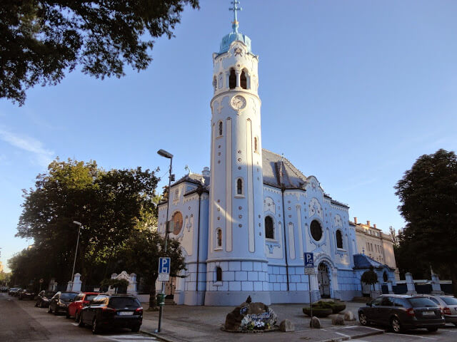 quais são as principais atrações turísticas de Bratislava