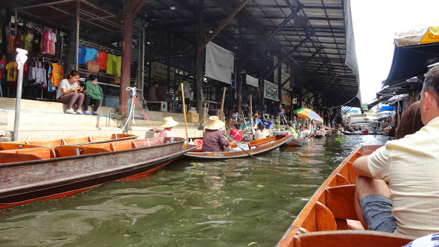 Mercado flutuante de Bangkok