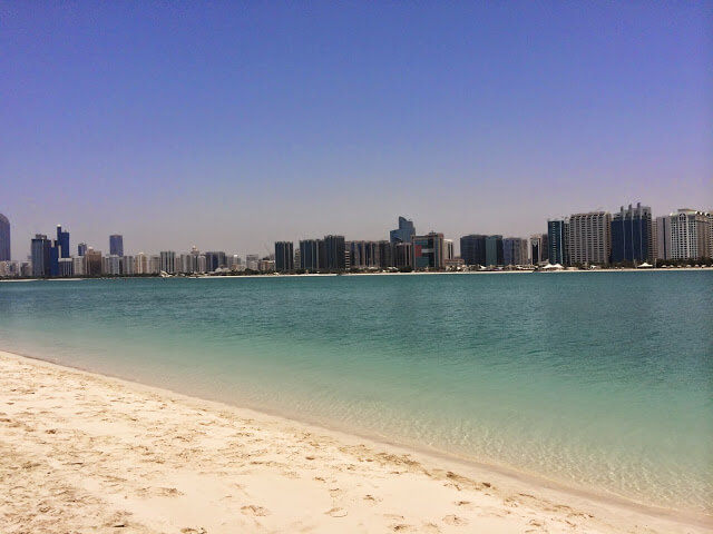 Quais são as principais atrações de AbuDhabi