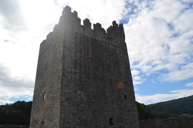 Narrow Water Castle e House Tower