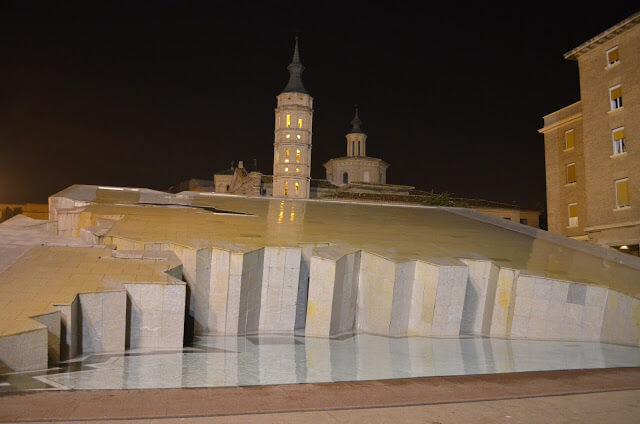 praça del Pilar