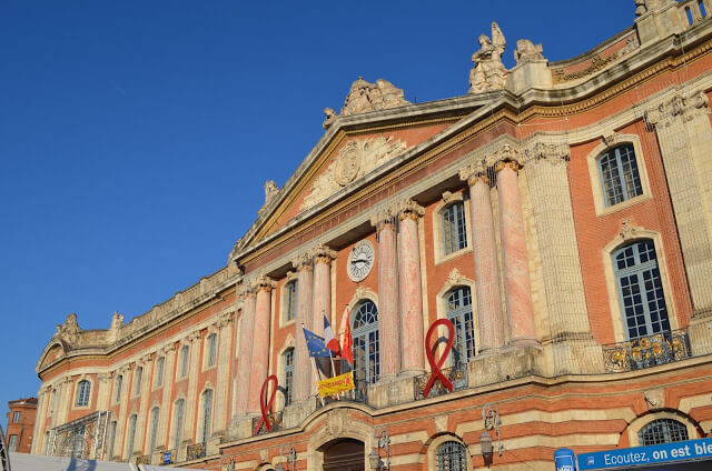 Praça do Capitole, Capitole e Teatro do Capitole