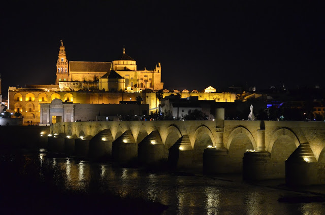 Hvad skal man lave i Cordoba, og hvad er hovedattraktionerne i Cordoba.