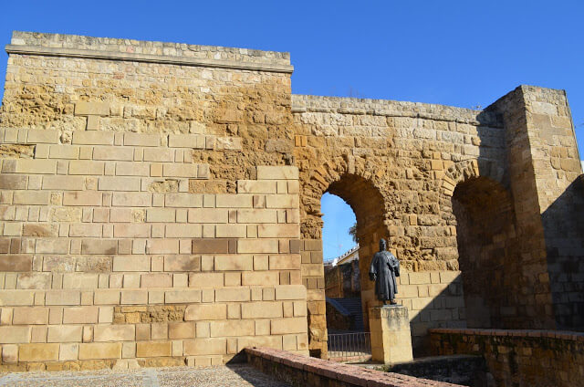 Sevilla Gate i Cordoba