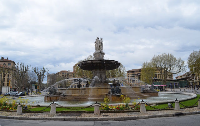 Aix-en-Provence, a cidade das fontes e flores