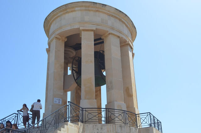 Sino em Memória a Segunda Guerra Mundial (Siege Bell War Memorial)