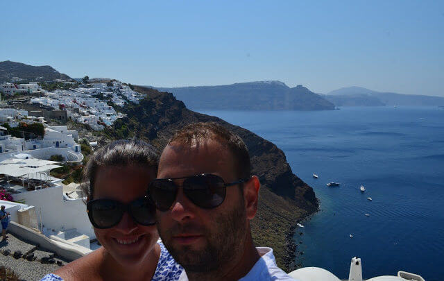 Christian Gutierrez e Priscila Gutierrez na Ilha de Santorini