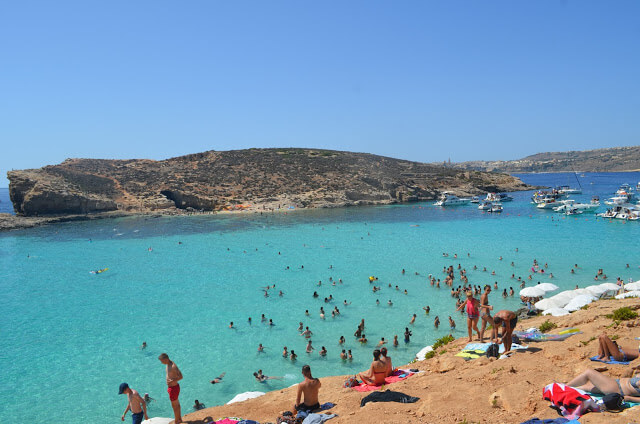 Sol e praia na Blue Lagoon