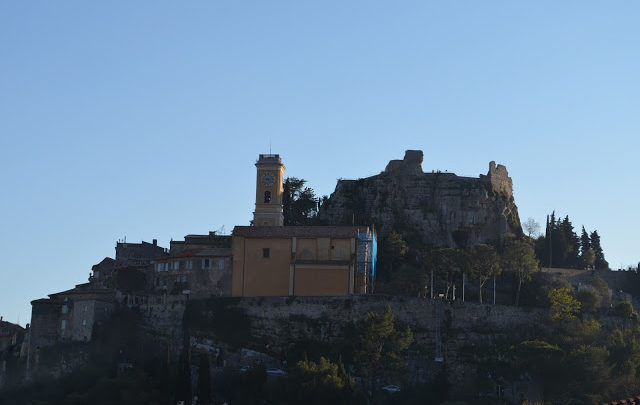 Èze - Cidade Medieval no alto das montanhas da Côte D´Azur