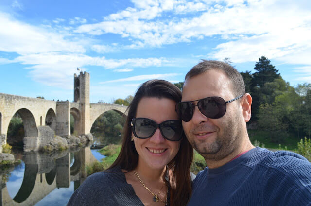 Priscila e Christian Gutierrez em Besalu