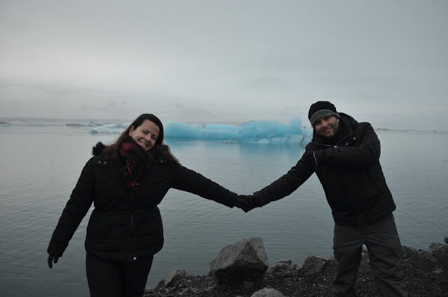 Christian e Priscila Gutierrez em Vík í Mýrdal na Islândia