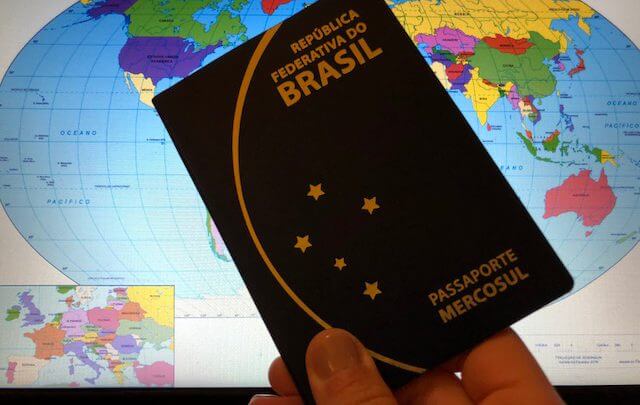 Passaporte Brasileiro agora pode ser solicitado pelos correios!!