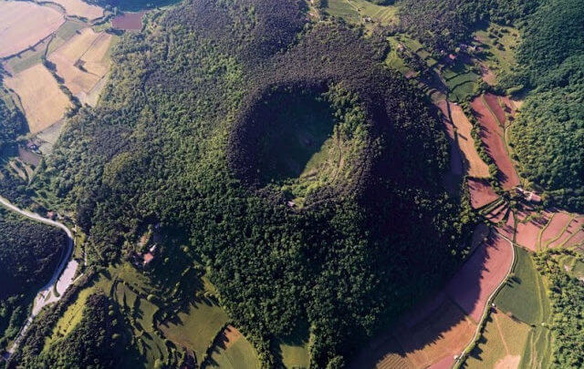 Olot, cidade dos vulcões e trilhas