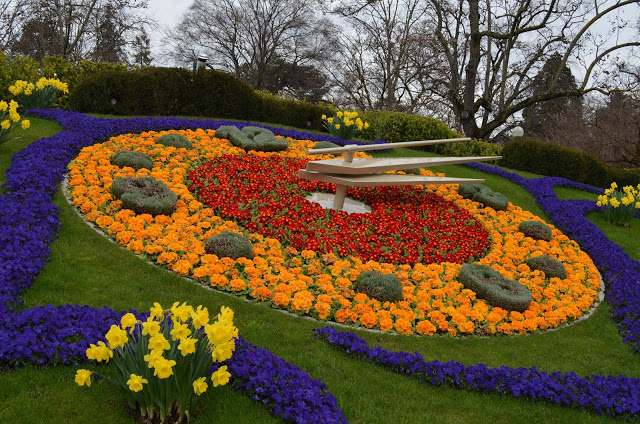 Jardim inglês e o Relógio de Flores de Genebra