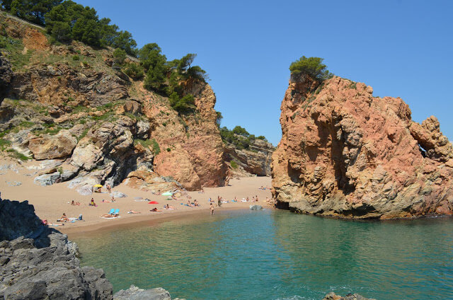 Viehättävä Costa Brava, Pohjois-Katalonian rannikolla, Espanja