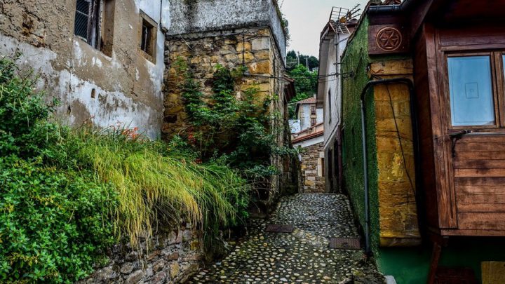 Llastres, pueblo pesqueiro no Litoral de Astúrias