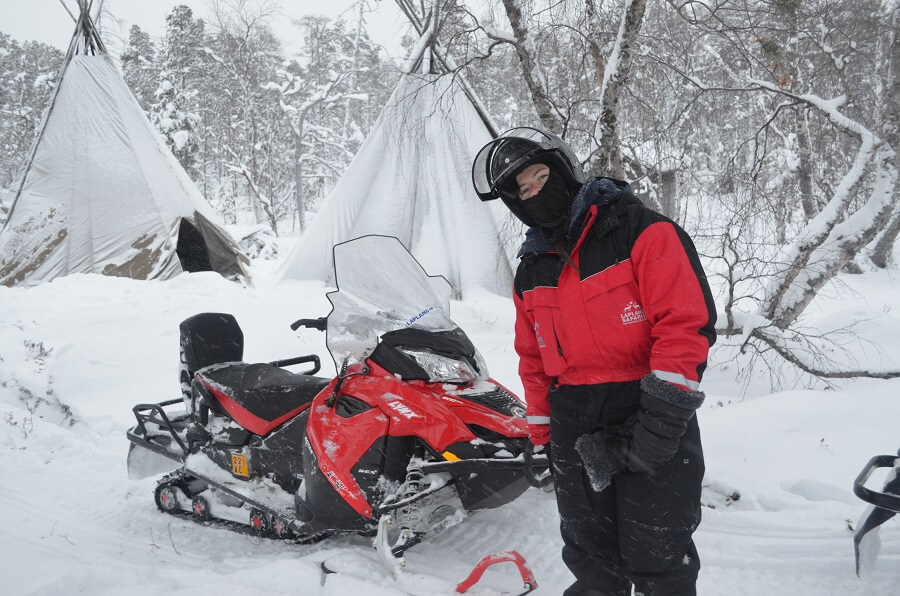 Lapônia Finlandesa Moto de Neve