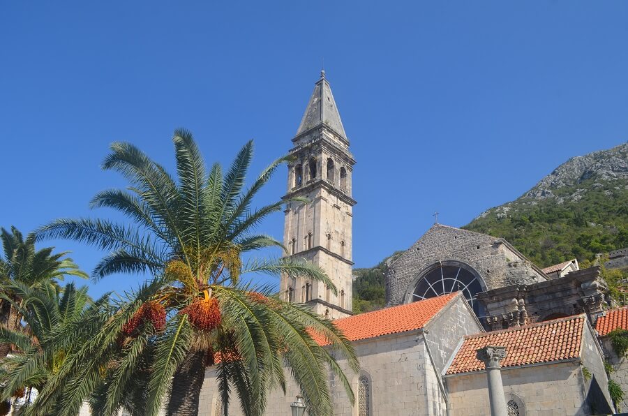 São Nicolas (St. Nikola Church)