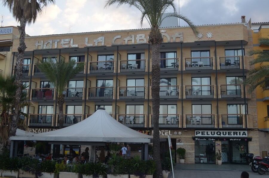 Hotel La Cabaña