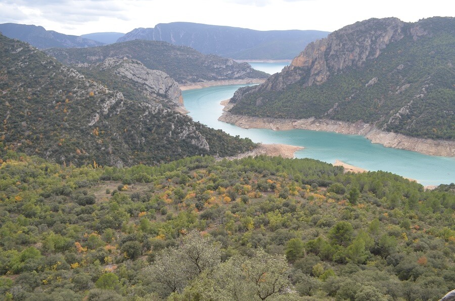 Ermitāžas "Égua do Déu da Pertusa" autostāvvietas maršruts" - Mont-rebei aiza