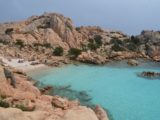 Ilha de Caprera, umas da melhores praias da Sardenha, na Itália